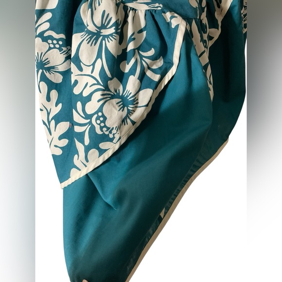 Vintage Hawaiian Carol Bennett Sz Small Puff sleeves and Ruffles‎  Dress - Picture 12 of 15